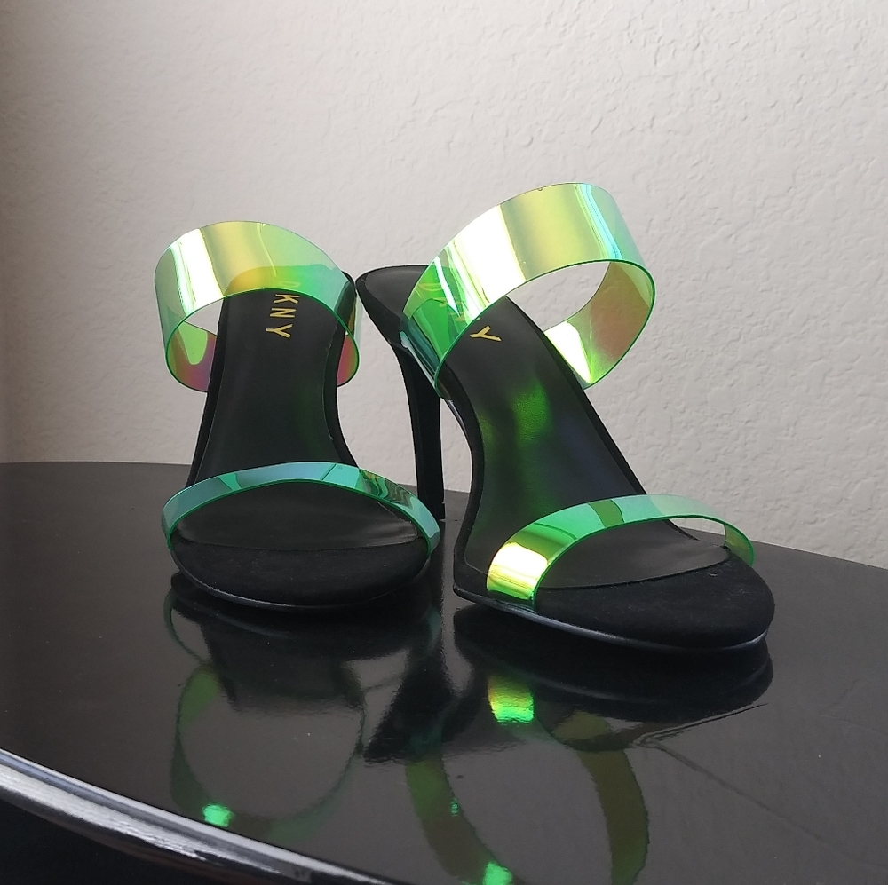 DKNY sandals - Picture 3 of 13